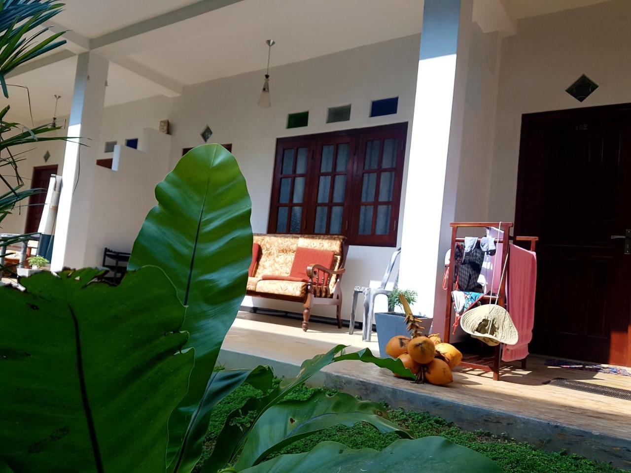 South Heaven Villa Hikkaduwa Exterior photo